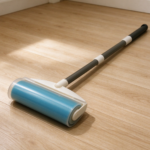 Reusable Tapeless Lint Roller for Cat and Dog Hair with Long Handle